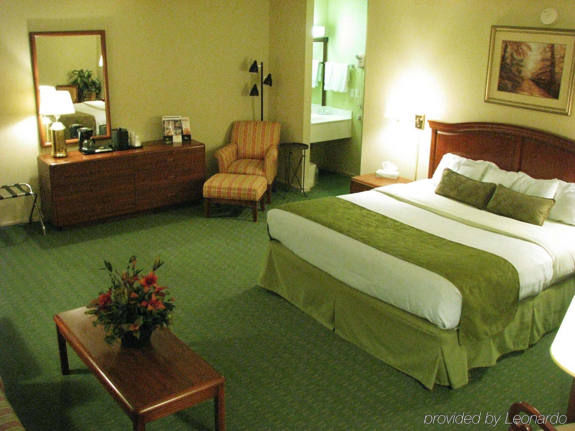 Best Western Shepherdsville Eksteriør billede