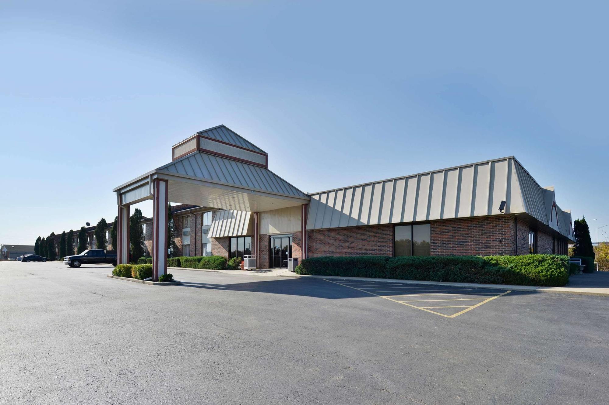 Best Western Shepherdsville Eksteriør billede